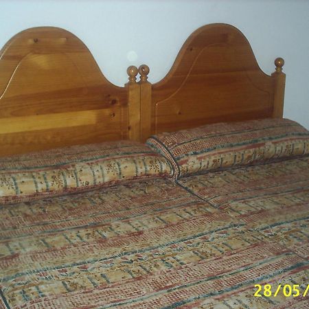Gabarre Hotel Broto Bagian luar foto