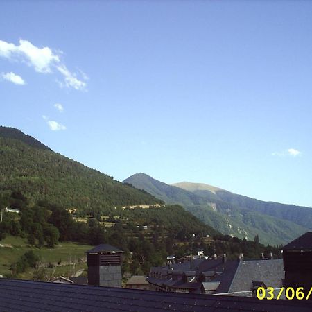 Gabarre Hotel Broto Bagian luar foto