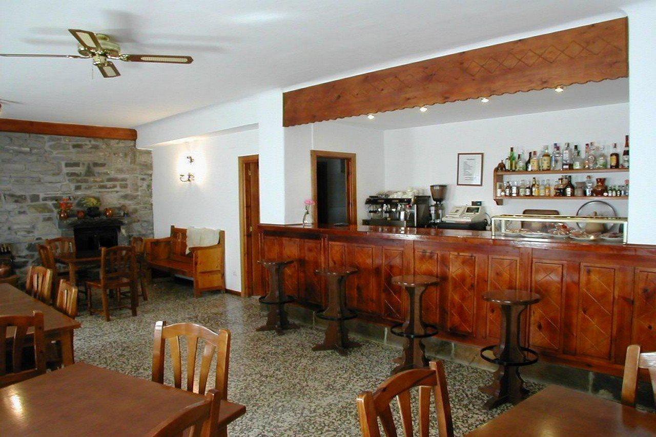 Gabarre Hotel Broto Bagian luar foto