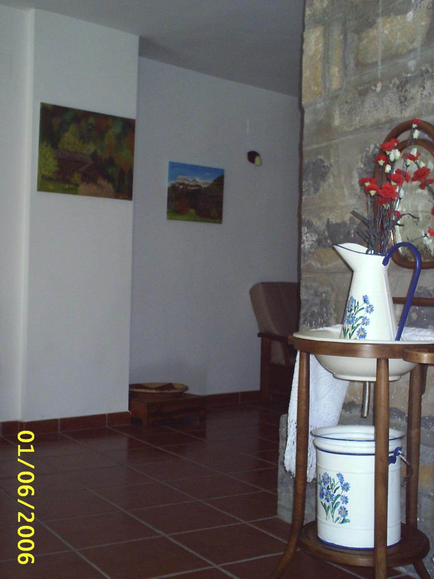 Gabarre Hotel Broto Bagian luar foto