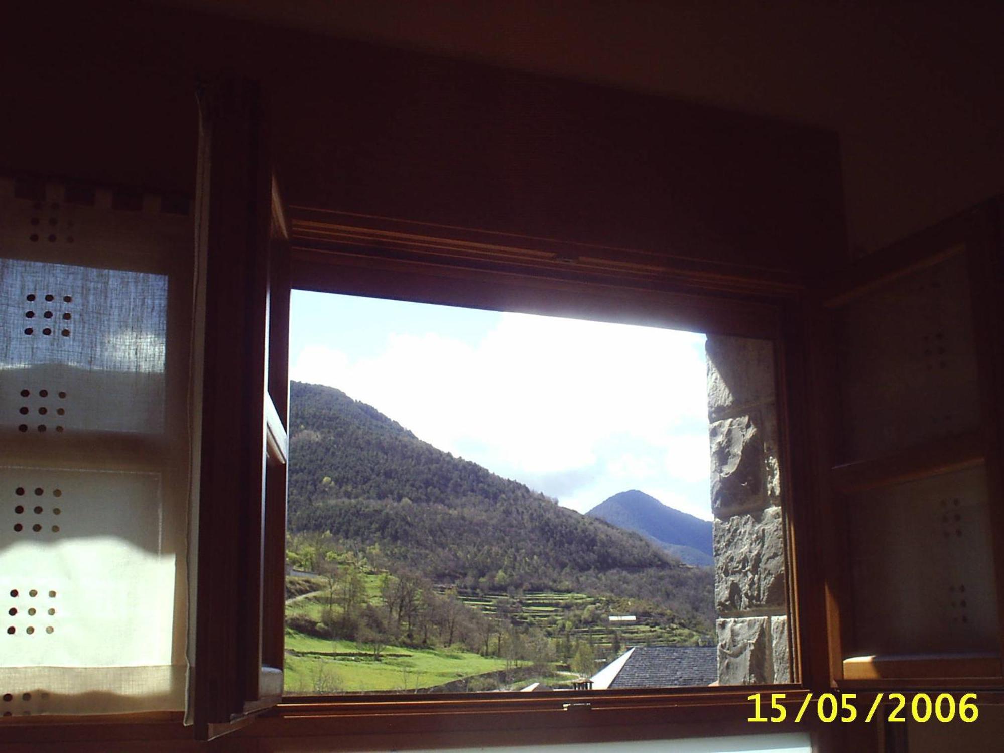 Gabarre Hotel Broto Bagian luar foto